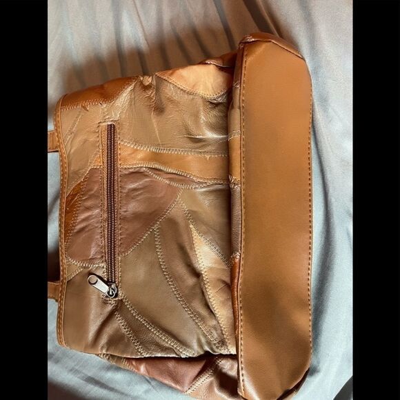 Vintage leather patch shoulder purse - Picture 2 of 7